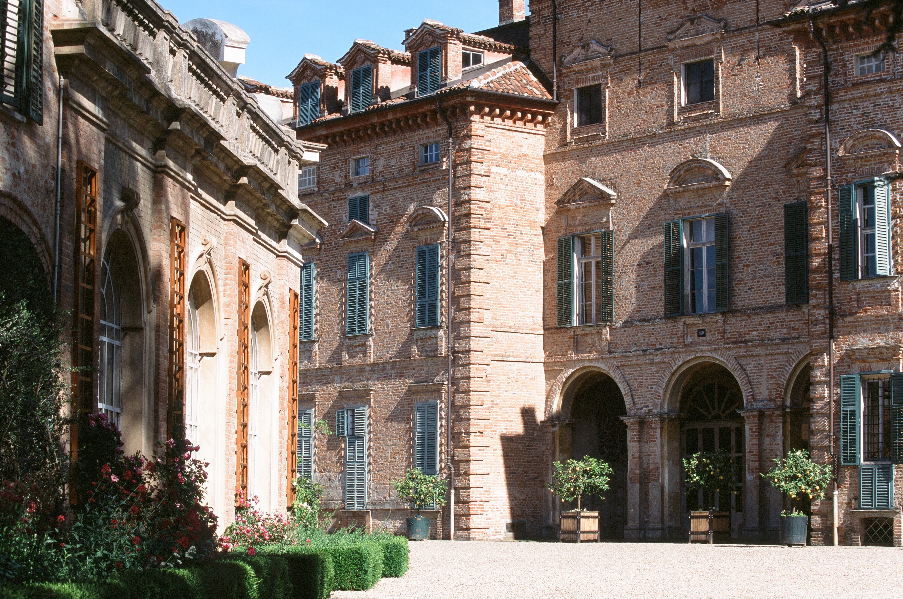Marchesi Alfieri - das historische Gebäude